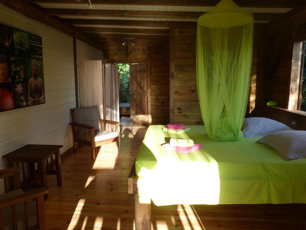 Marie Galante Villa Deshaies Exterior foto